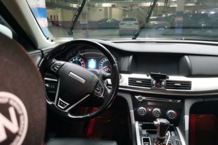 Used Haval H7 2016 Blue-Label H7 2.0T Automatic Elite Model Steering Wheel
