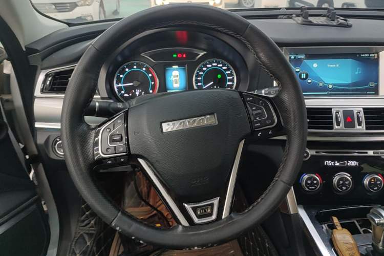 Used Haval H7 2016 Blue-Label H7 2.0T Automatic Luxury Model Steering Wheel