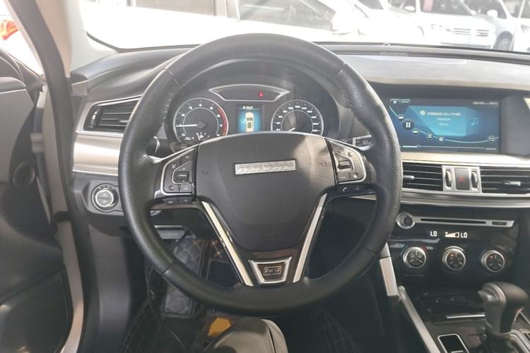 Used Haval H7 2016 Blue-Label H7 2.0T Automatic Luxury Model Steering Wheel