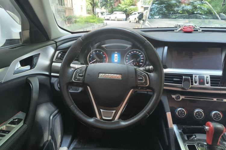 Used Haval H7 2016 Blue-Label H7 2.0T Automatic Luxury Model Steering Wheel