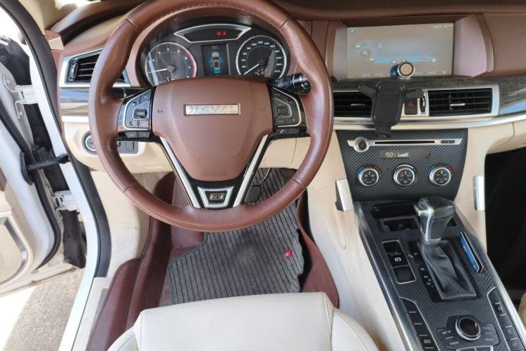Used Haval H7 2016 Blue-Label H7 2.0T Automatic Elite Model Steering Wheel