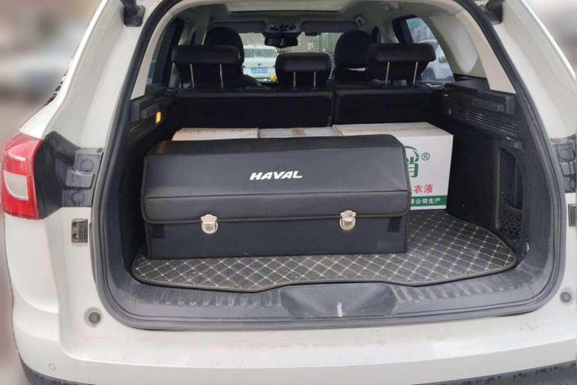 Used Haval H7 2016 Blue-Label H7 2.0T Automatic Luxury Model Trunk