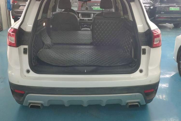 Used Haval H7 2016 Blue-Label H7 2.0T Automatic Luxury Model Trunk