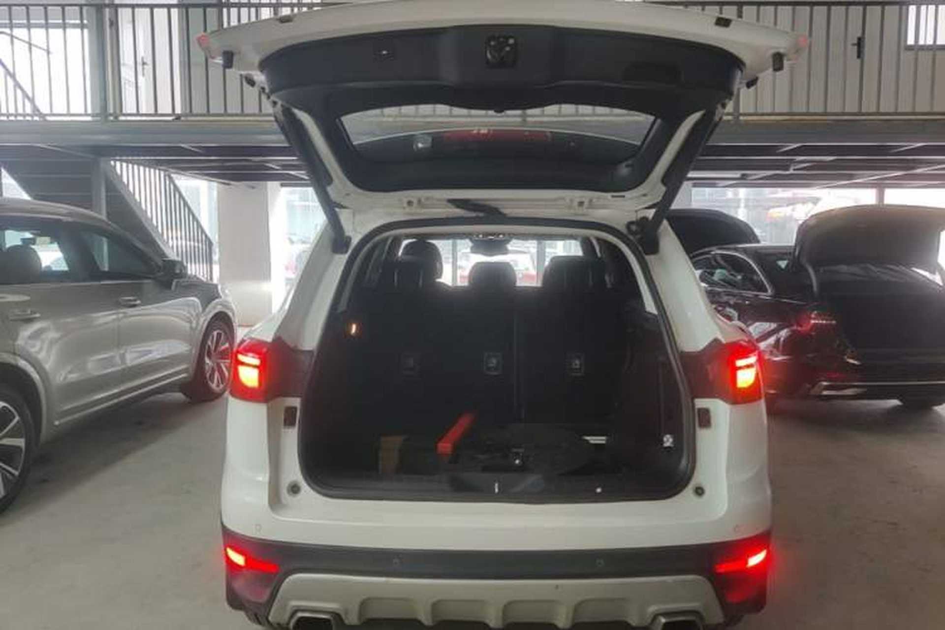 Used Haval H7 2016 Blue-Label H7 2.0T Automatic Luxury Model Trunk