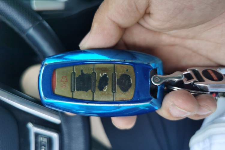 Used Haval H7 2016 Blue-Label H7 2.0T Automatic Luxury Model Vehicle Key