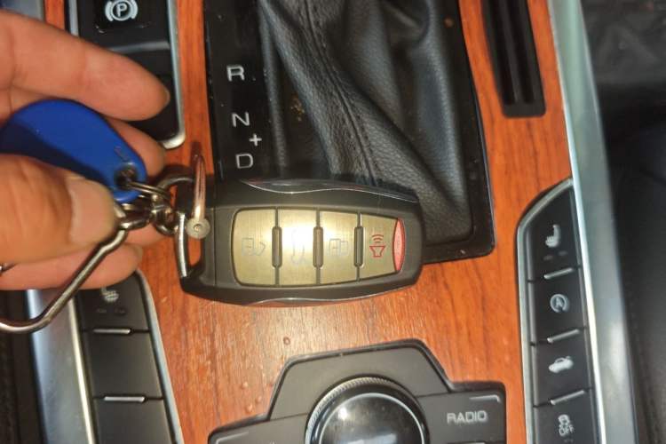 Used Haval H7 2016 Blue-Label H7 2.0T Automatic Luxury Model Vehicle Key