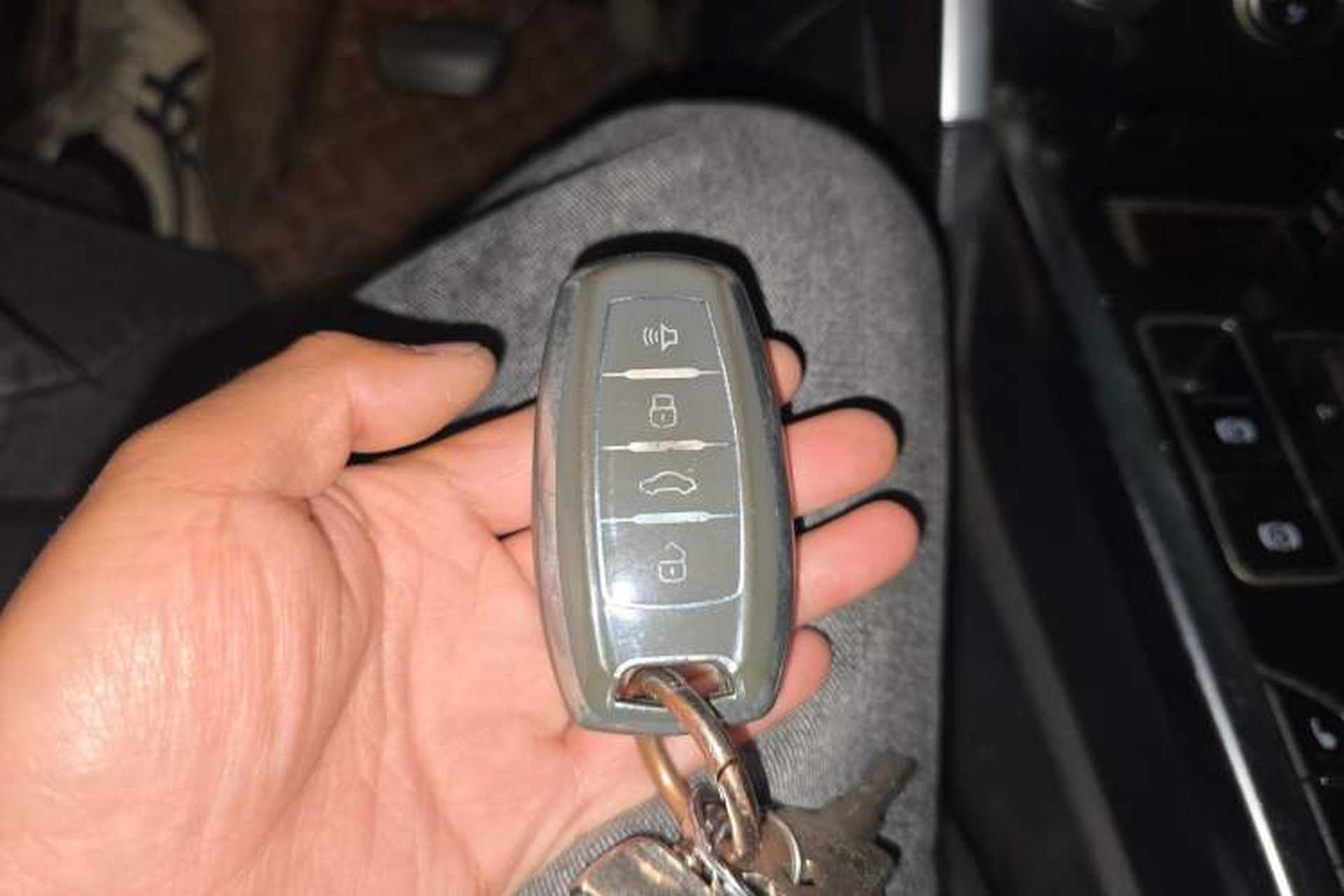 Used Haval H7 2016 Blue-Label H7 2.0T Automatic Luxury Model Vehicle Key