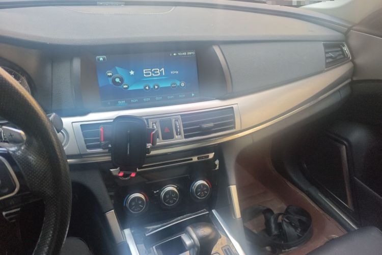 Used Haval H7 2017 Red-Label H7 2.0T Automatic Luxury Model Audio And AC Panel