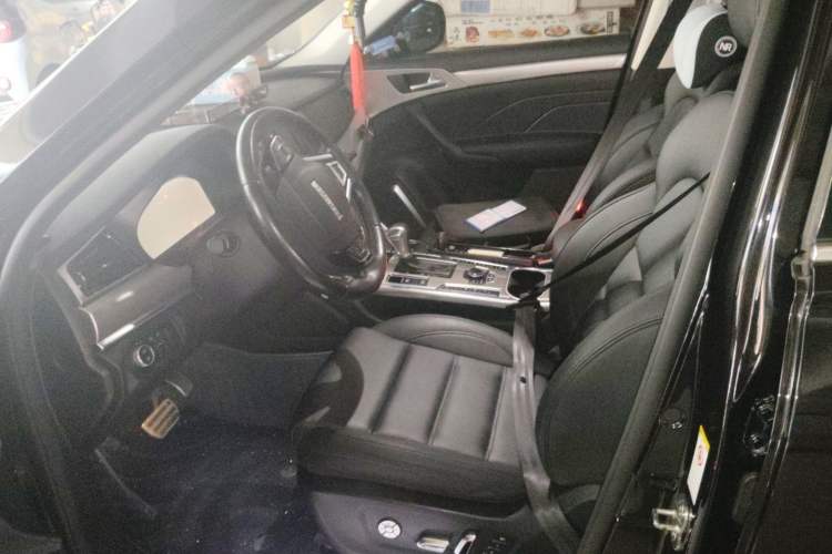 Used Haval H7 2017 Red-Label H7 2.0T Automatic Prestige Model Driver Seat