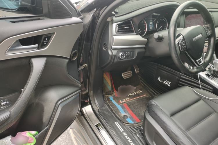 Used Haval H7 2017 Blue-Label H7L 2.0T Automatic Luxury Model Driver Seat
