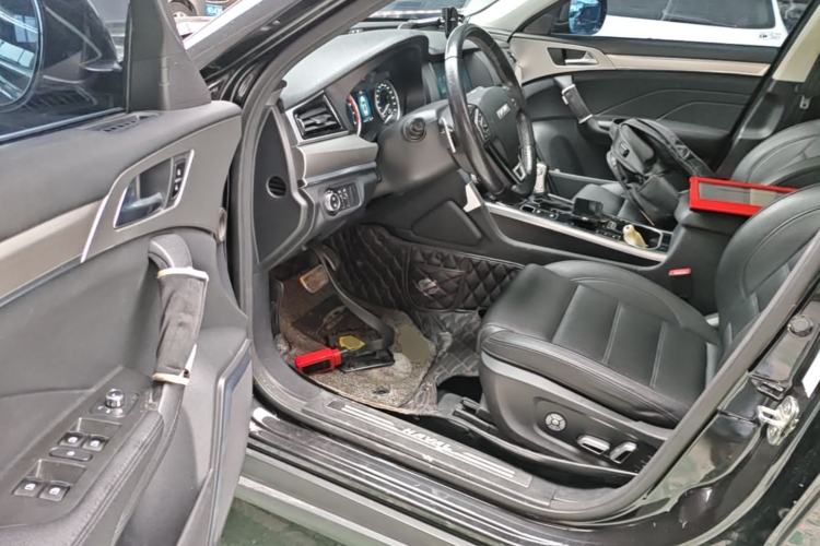 Used Haval H7 2017 Red-Label H7 2.0T Automatic Luxury Model Driver Seat