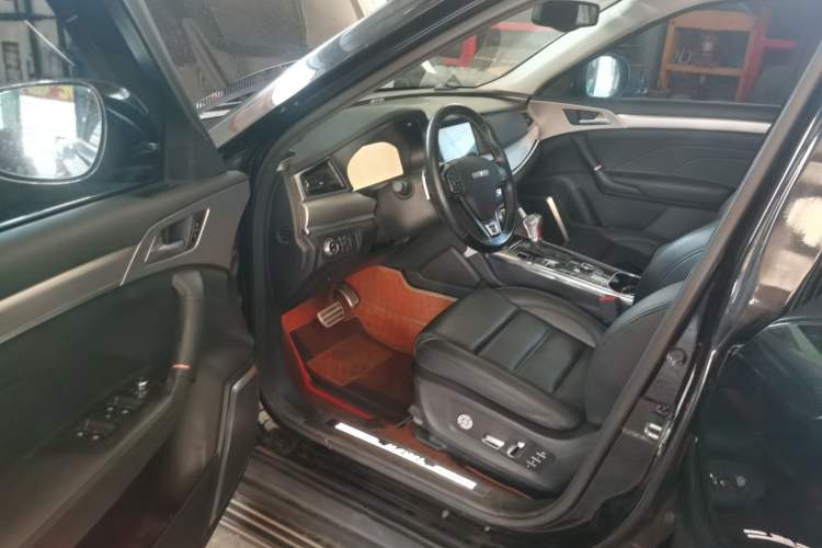 Used Haval H7 2017 Red-Label H7 2.0T Automatic Prestige Model Driver Seat