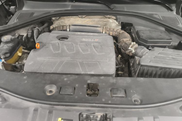 Used Haval H7 2017 Blue-Label H7L 2.0T Automatic Luxury Model Engine Bay