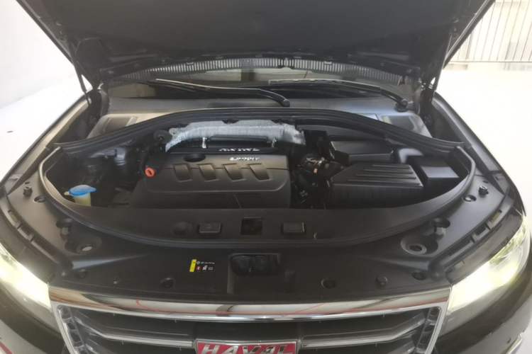 Used Haval H7 2017 Red-Label H7L 2.0T Automatic Luxury Model Engine Bay