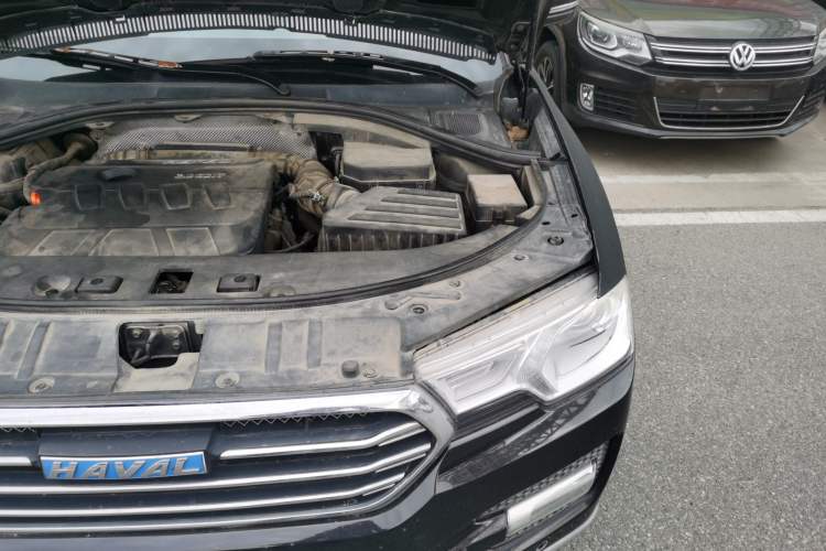 Used Haval H7 2017 Blue-Label H7L 2.0T Automatic Luxury Model Engine Bay Left