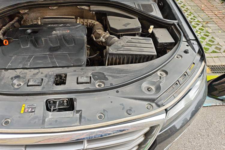Used Haval H7 2017 Red-Label H7 2.0T Automatic Prestige Model Engine Bay Left