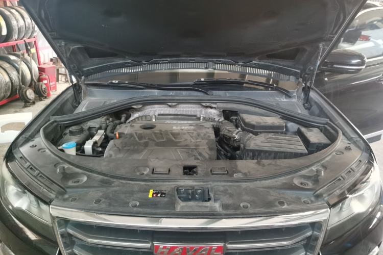 Used Haval H7 2017 Red-Label H7 2.0T Automatic Prestige Model Engine Bay