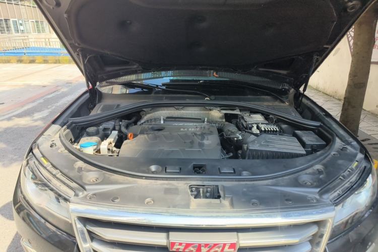 Used Haval H7 2017 Red-Label H7 2.0T Automatic Luxury Model Engine Bay