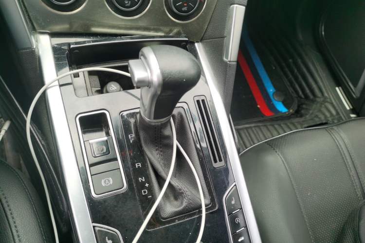 Used Haval H7 2017 Blue-Label H7L 2.0T Automatic Luxury Model Gear Lever