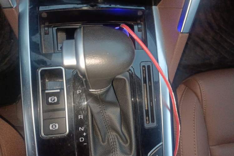 Used Haval H7 2017 Blue Label H7L 2.0T Automatic Prestige Model Gear Lever