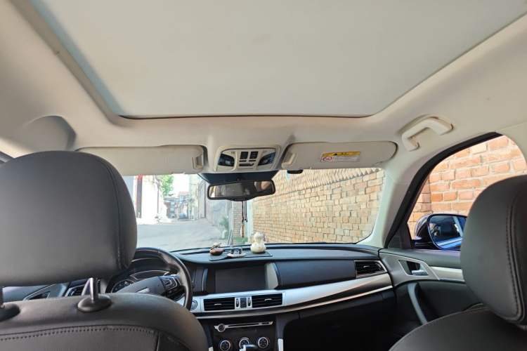 Used Haval H7 2017 Red-Label H7 2.0T Automatic Luxury Model Headliner
