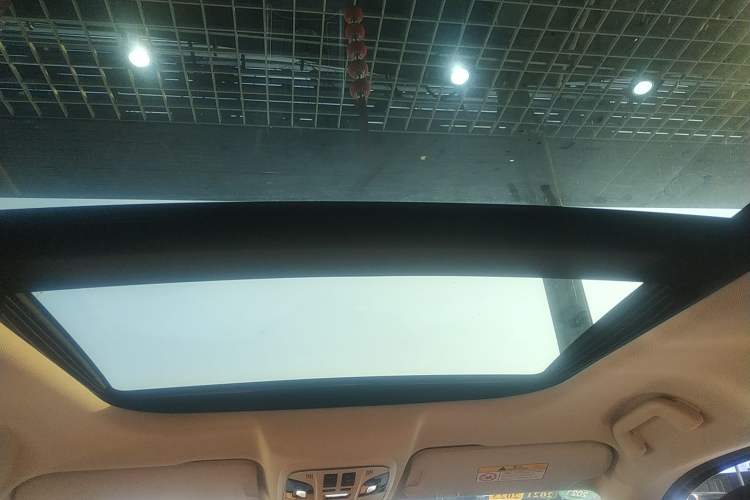 Used Haval H7 2017 Red-Label H7L 2.0T Automatic Prestige Model Headliner