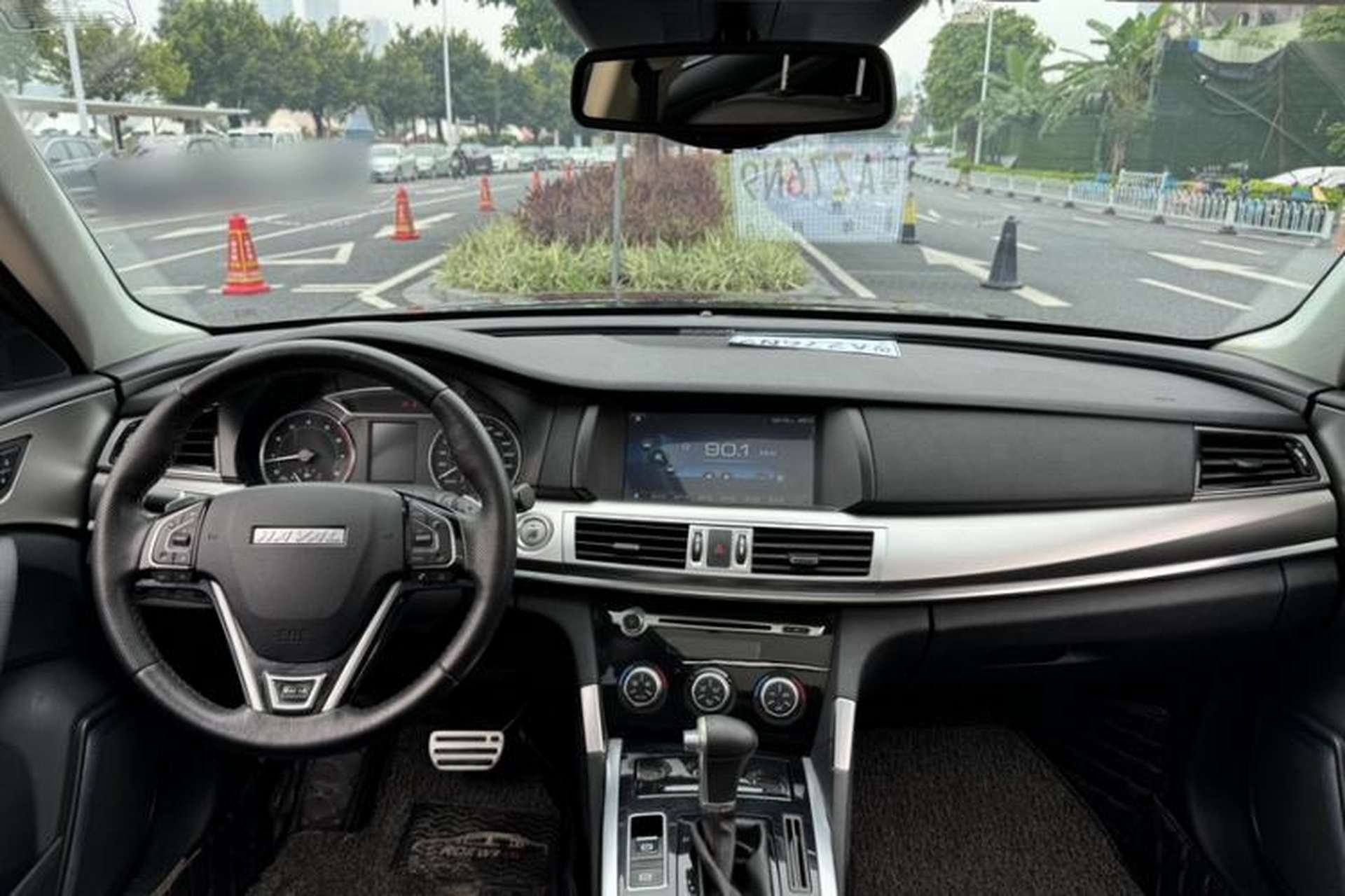 Used Haval H7 2017 Red-Label H7 2.0T Automatic Luxury Model Interior 3