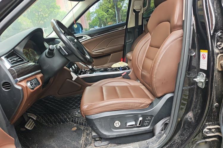 Used Haval H7 2017 Red-Label H7 2.0T Automatic Prestige Model Left Front Seat