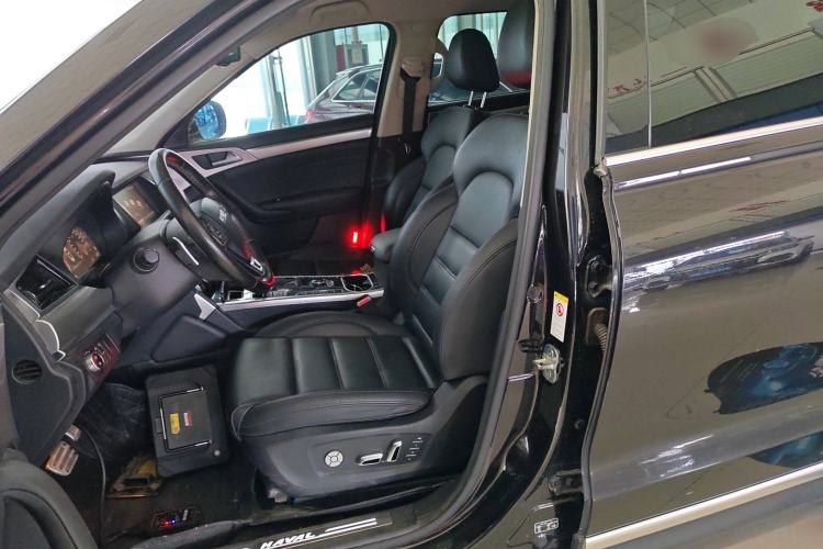 Used Haval H7 2017 Red-Label H7 2.0T Automatic Prestige Model Left Front Seat