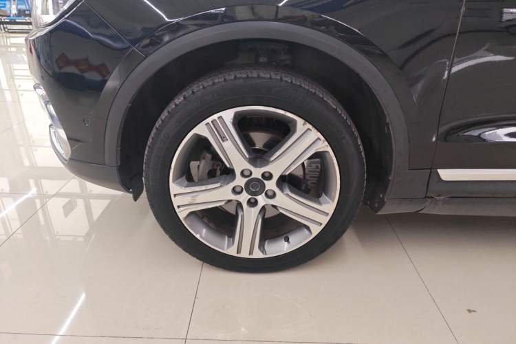 Used Haval H7 2017 Red-Label H7 2.0T Automatic Prestige Model Left Front Wheel Hub