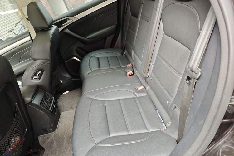 Used Haval H7 2017 Red-Label H7 2.0T Automatic Prestige Model Left Rear Seat