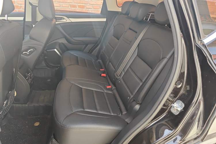Used Haval H7 2017 Red-Label H7 2.0T Automatic Luxury Model Left Rear Seat