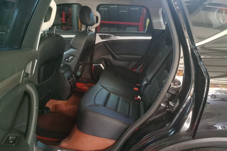 Used Haval H7 2017 Red-Label H7 2.0T Automatic Prestige Model Left Rear Seat