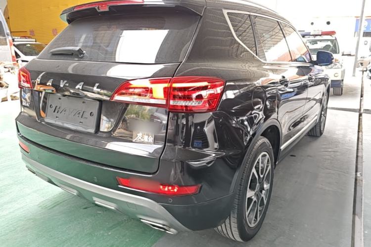 Used Haval H7 2017 Red-Label H7 2.0T Automatic Luxury Model Rear Right 45 Deg