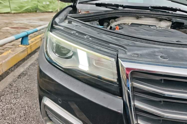 Used Haval H7 2017 Red-Label H7L 2.0T Automatic Luxury Model Right Front Headlight