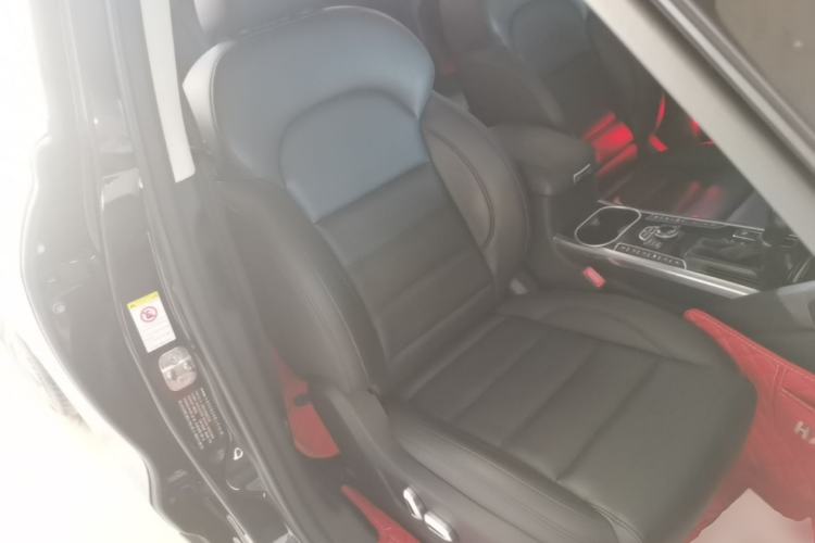 Used Haval H7 2017 Red-Label H7L 2.0T Automatic Luxury Model Right Front Seat