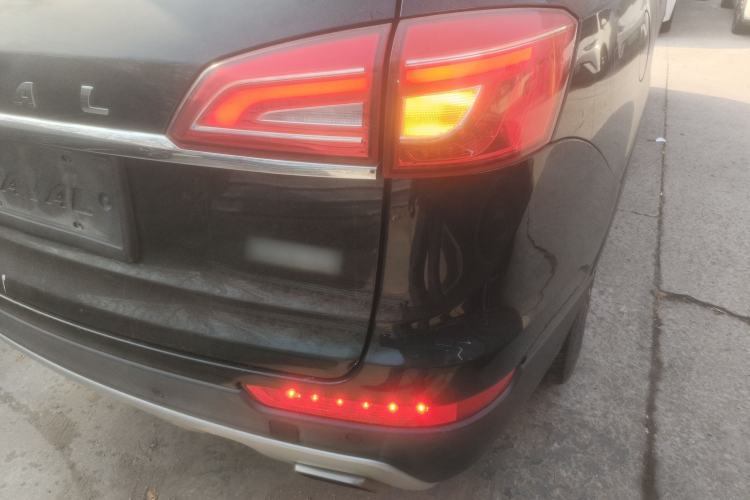 Used Haval H7 2017 Blue-Label H7L 2.0T Automatic Luxury Model Right Rear Taillight