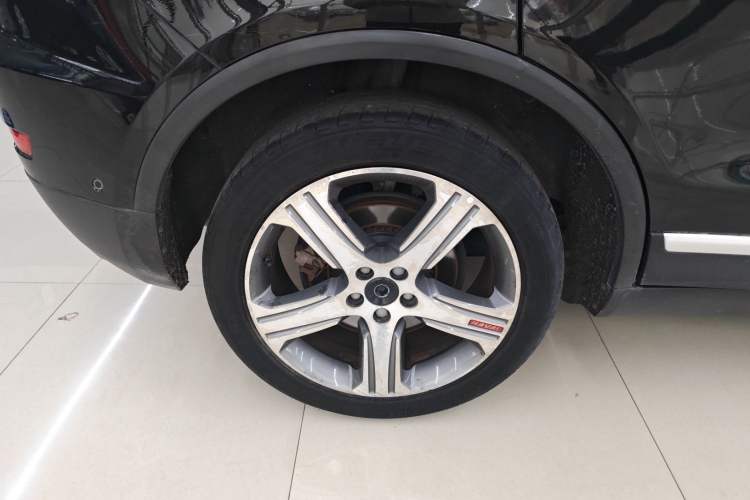 Used Haval H7 2017 Red-Label H7 2.0T Automatic Prestige Model Right Rear Wheel Hub