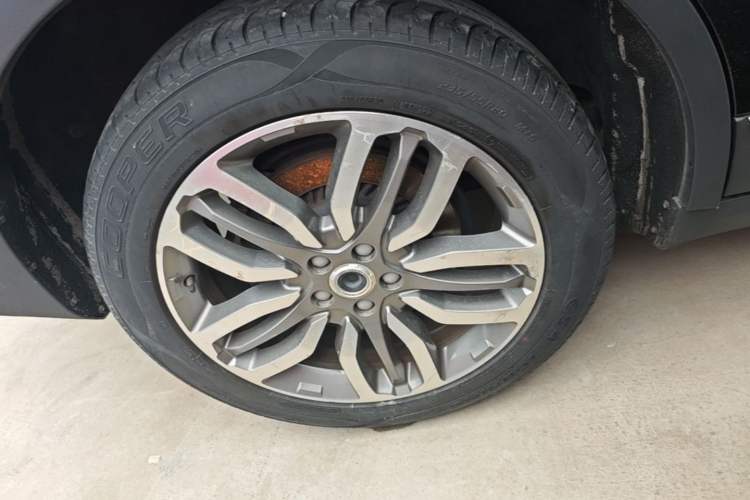 Used Haval H7 2017 Blue-Label H7L 2.0T Automatic Luxury Model Right Rear Wheel Hub