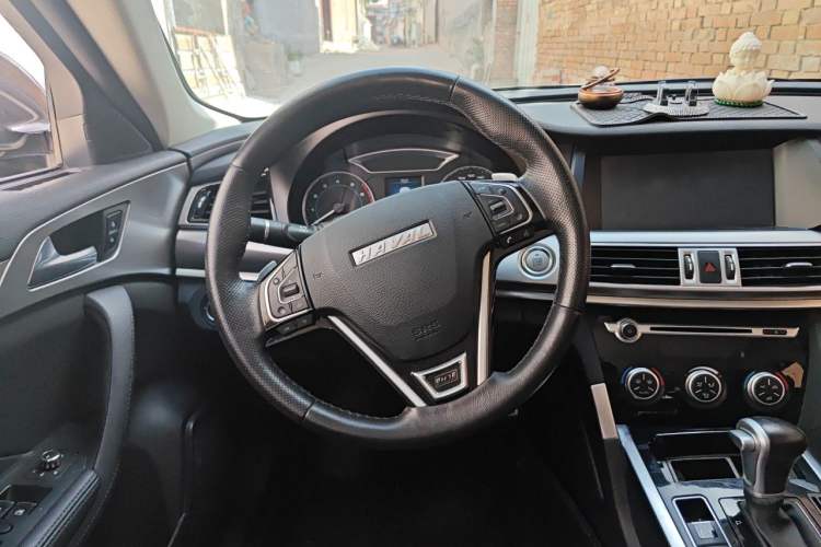 Used Haval H7 2017 Red-Label H7 2.0T Automatic Luxury Model Steering Wheel