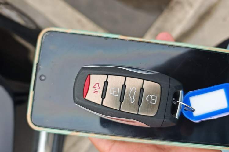 Used Haval H7 2017 Blue-Label H7L 2.0T Automatic Luxury Model Vehicle Key