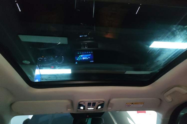 Used Haval H7 2017 Red-Label H7 2.0T Automatic Luxury Model Headliner