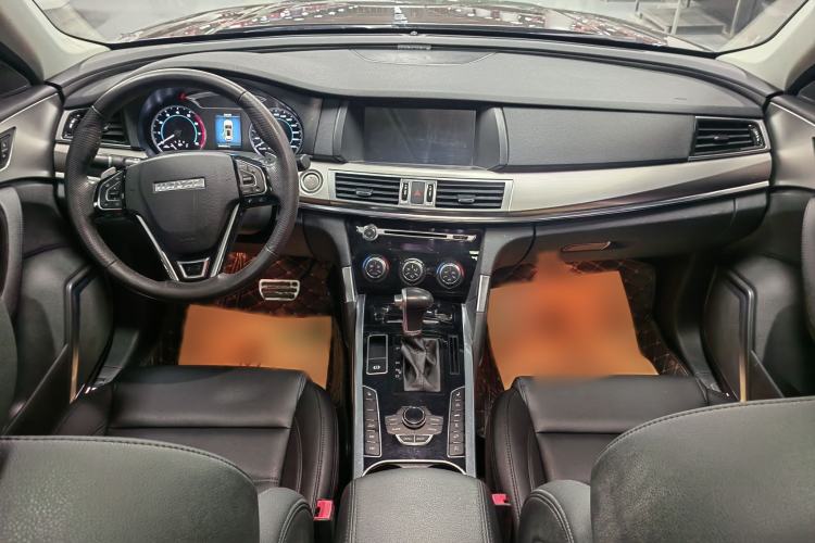 Used Haval H7 2017 Red-Label H7 2.0T Automatic Luxury Model Interior 4