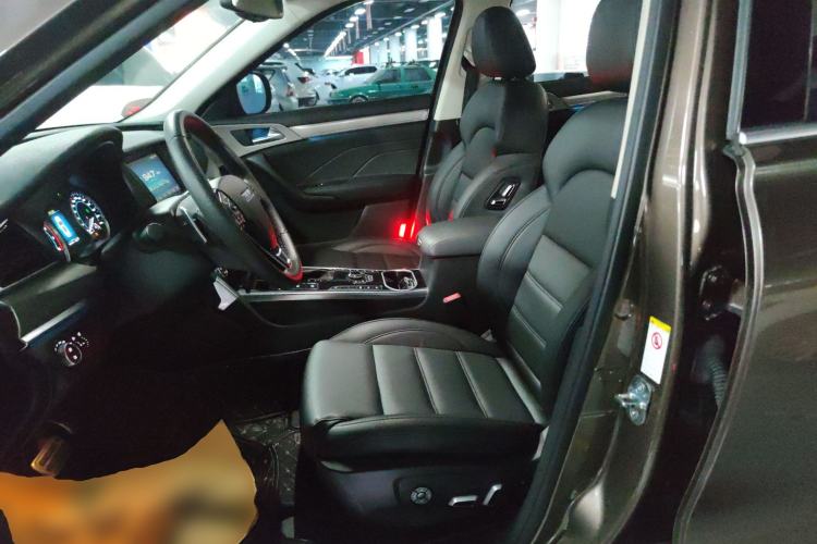 Used Haval H7 2017 Red-Label H7 2.0T Automatic Luxury Model Left Front Seat