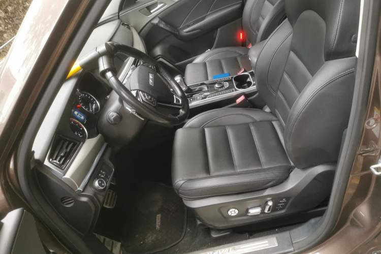 Used Haval H7 2017 Red-Label H7 2.0T Automatic Luxury Model Left Front Seat