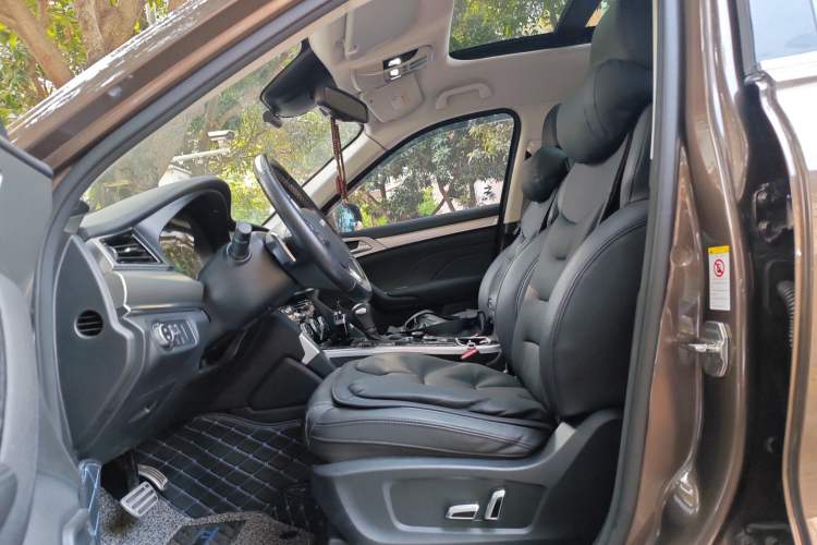 Used Haval H7 2017 Blue Label H7L 2.0T Automatic Prestige Model Left Front Seat