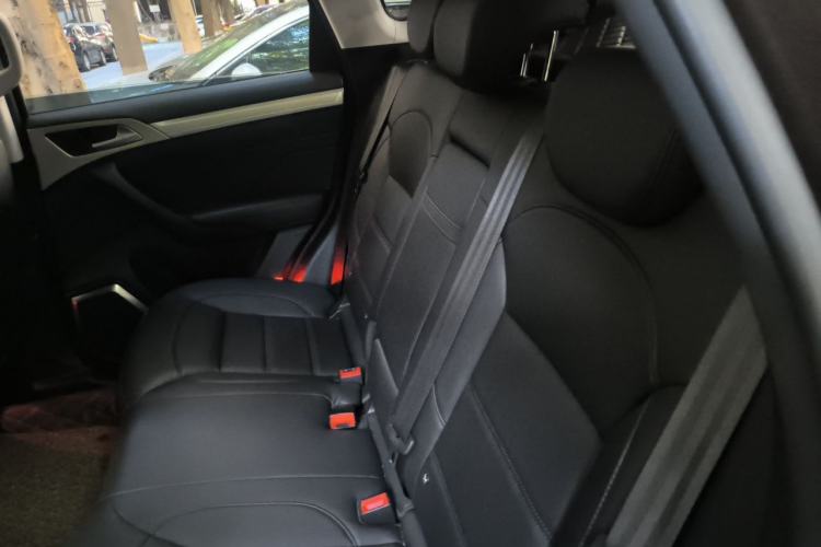 Used Haval H7 2017 Red-Label H7 2.0T Automatic Luxury Model Left Rear Seat