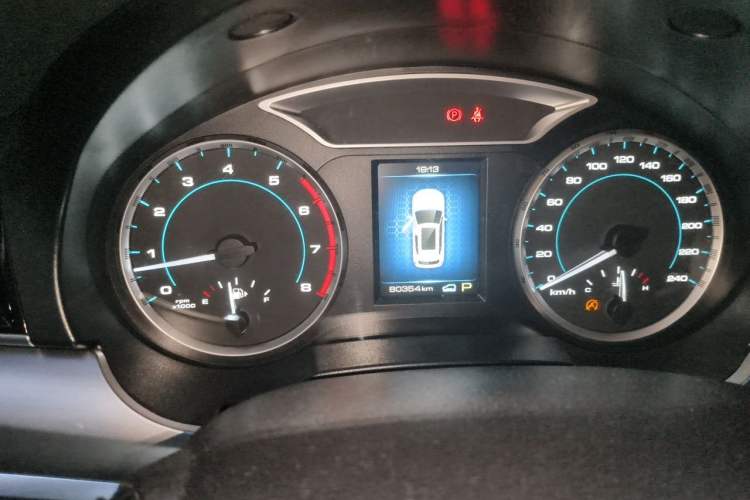 Used Haval H7 2017 Red-Label H7 2.0T Automatic Luxury Model Odometer Close Up