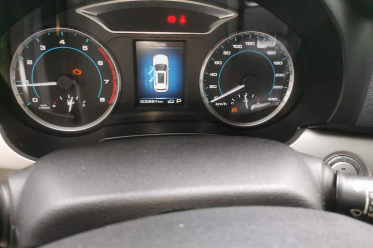Used Haval H7 2017 Red-Label H7 2.0T Automatic Luxury Model Odometer Close Up