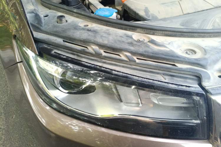 Used Haval H7 2017 Red-Label H7 2.0T Automatic Prestige Model Right Front Headlight